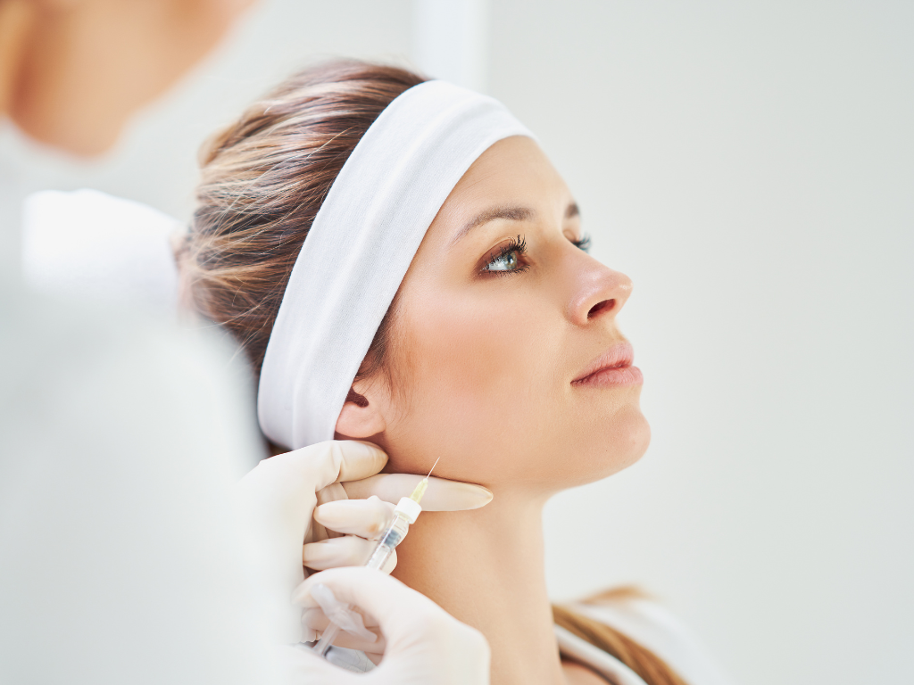 JAW, CHIN AND CHEEK CONTOURING